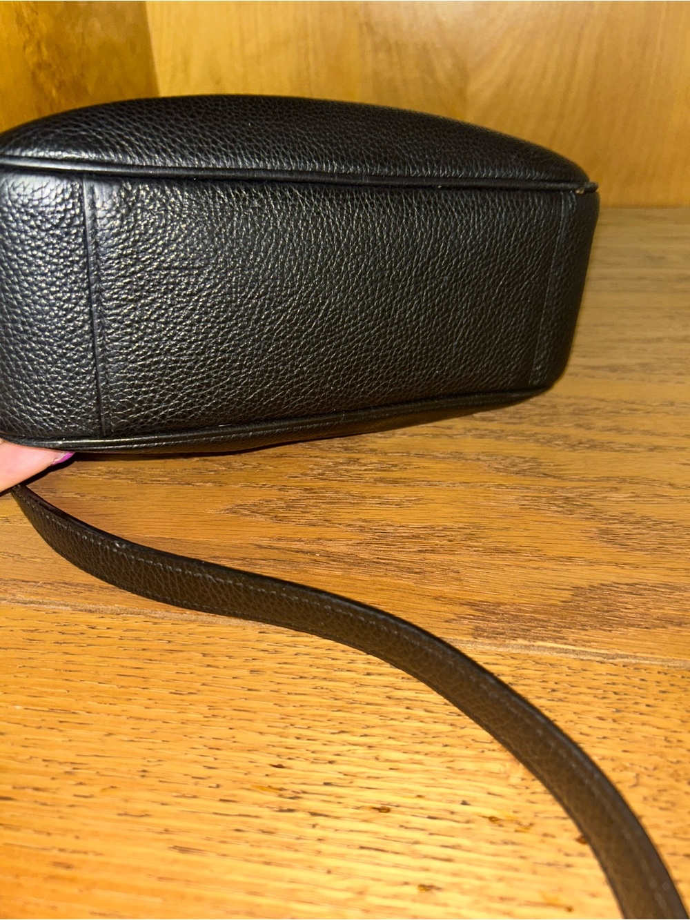 Coach Black Pebbled Leather Crossbody Camera bag with Gold Hardware - Picture 5 of 8